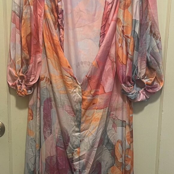Andrea Iyamah Neema Robe - Picture 2 of 3